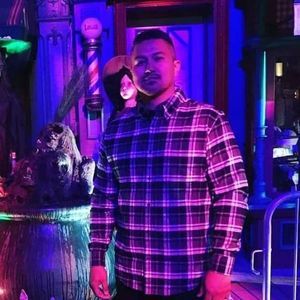 Meet your Posher, Luis